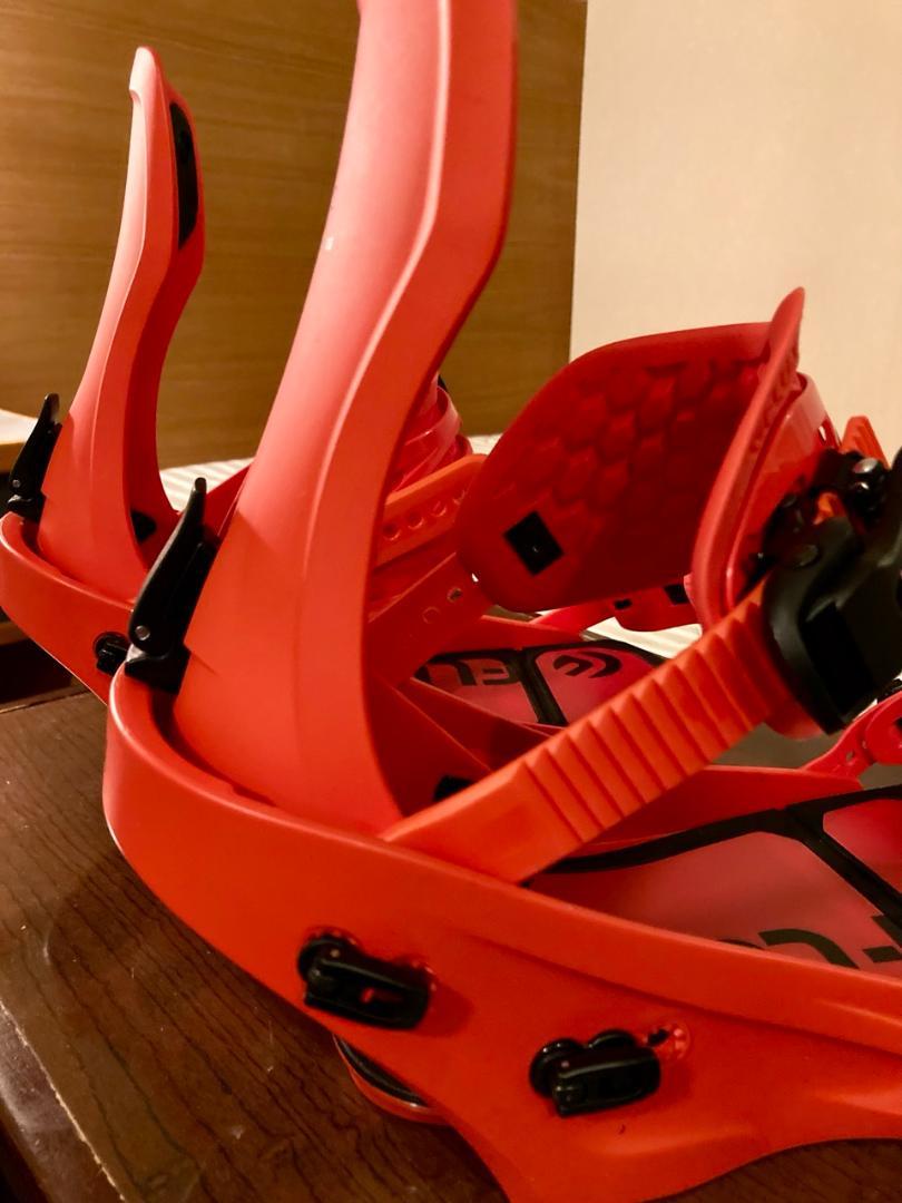 FLUX XF RED 昨年3回使用 27cmブーツで使用しました! 問題ない