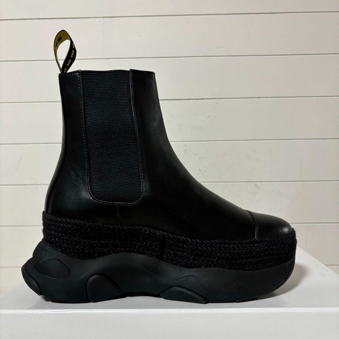 新品未使用✨gomme ゴム　チェルシーブーツ　厚底　vibramソール　レザー