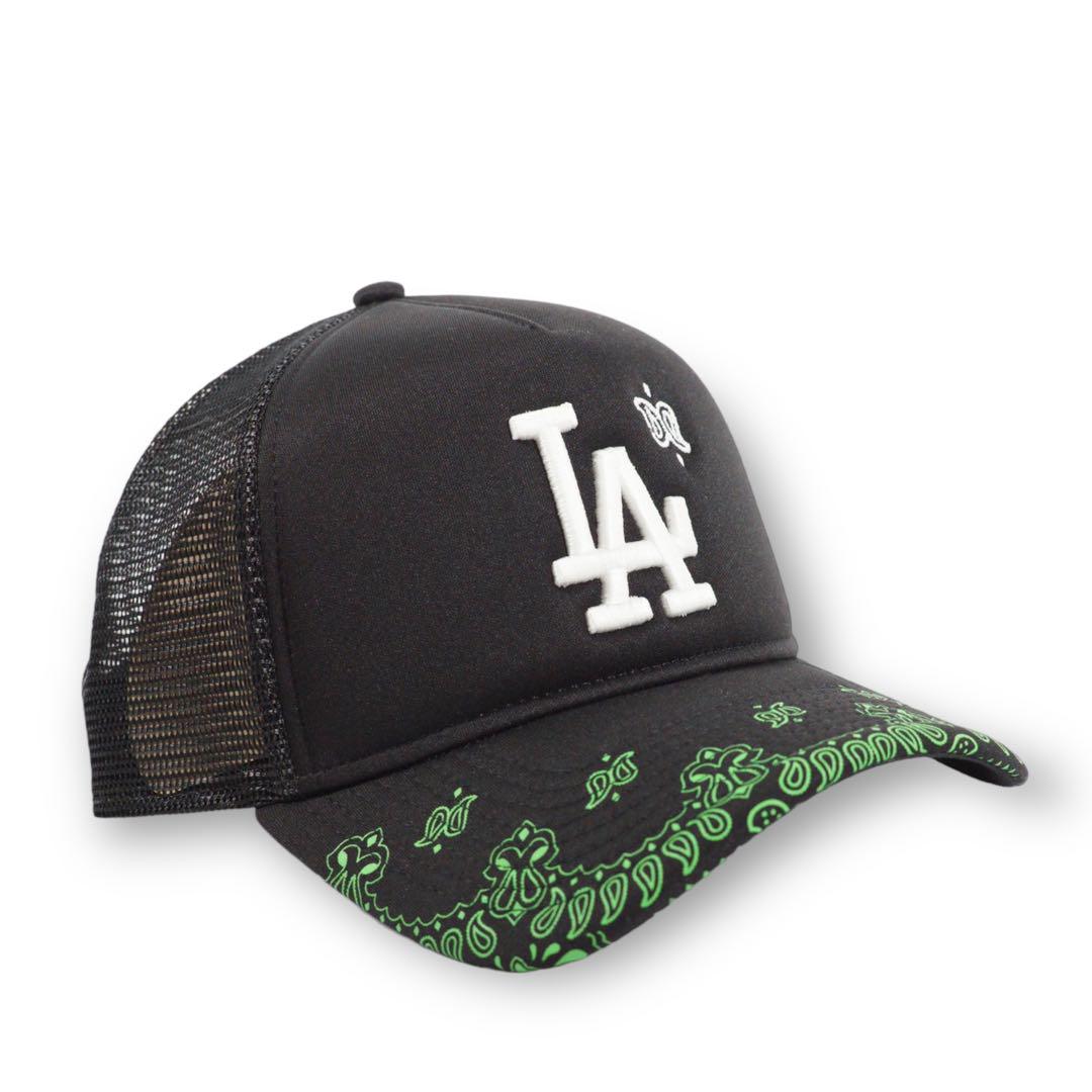 【日本未発売】NEWERA ドジャース　グローライト　トラッカーキャップ　LA