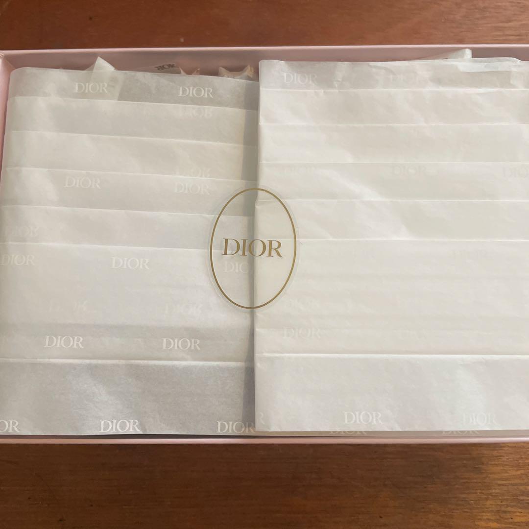 Dior ミスト状化粧水&リップ美容液 プレゼントに！安く 買う