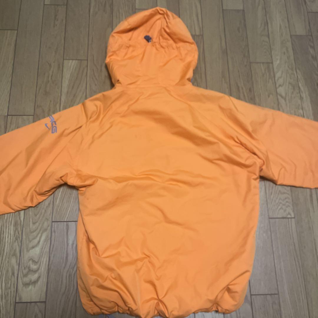 NIKE ACG マウンテンパーカー
