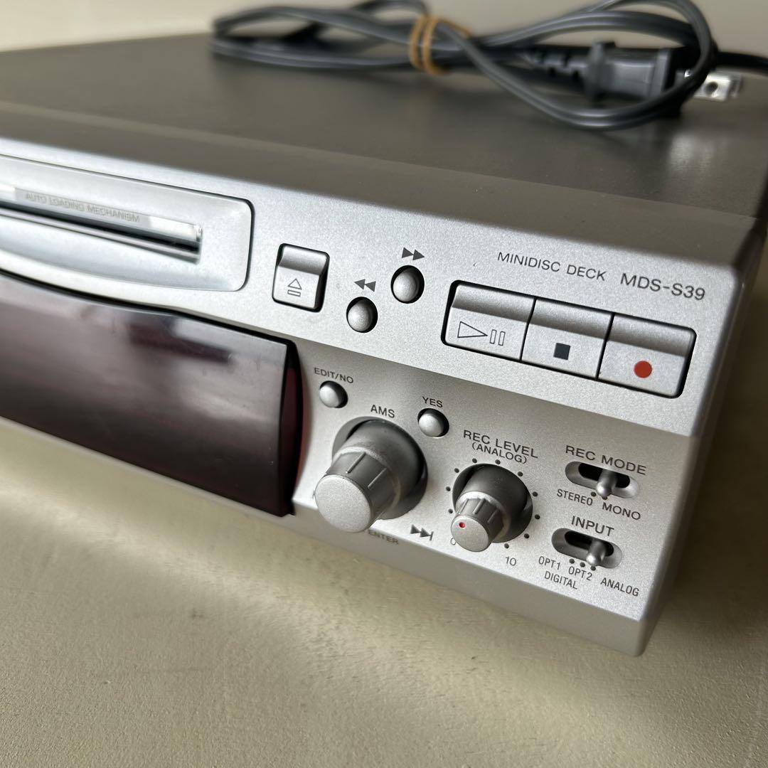 SONY MDS-S39 MDデッキ　MDプレーヤー　レコーダー　ソニー