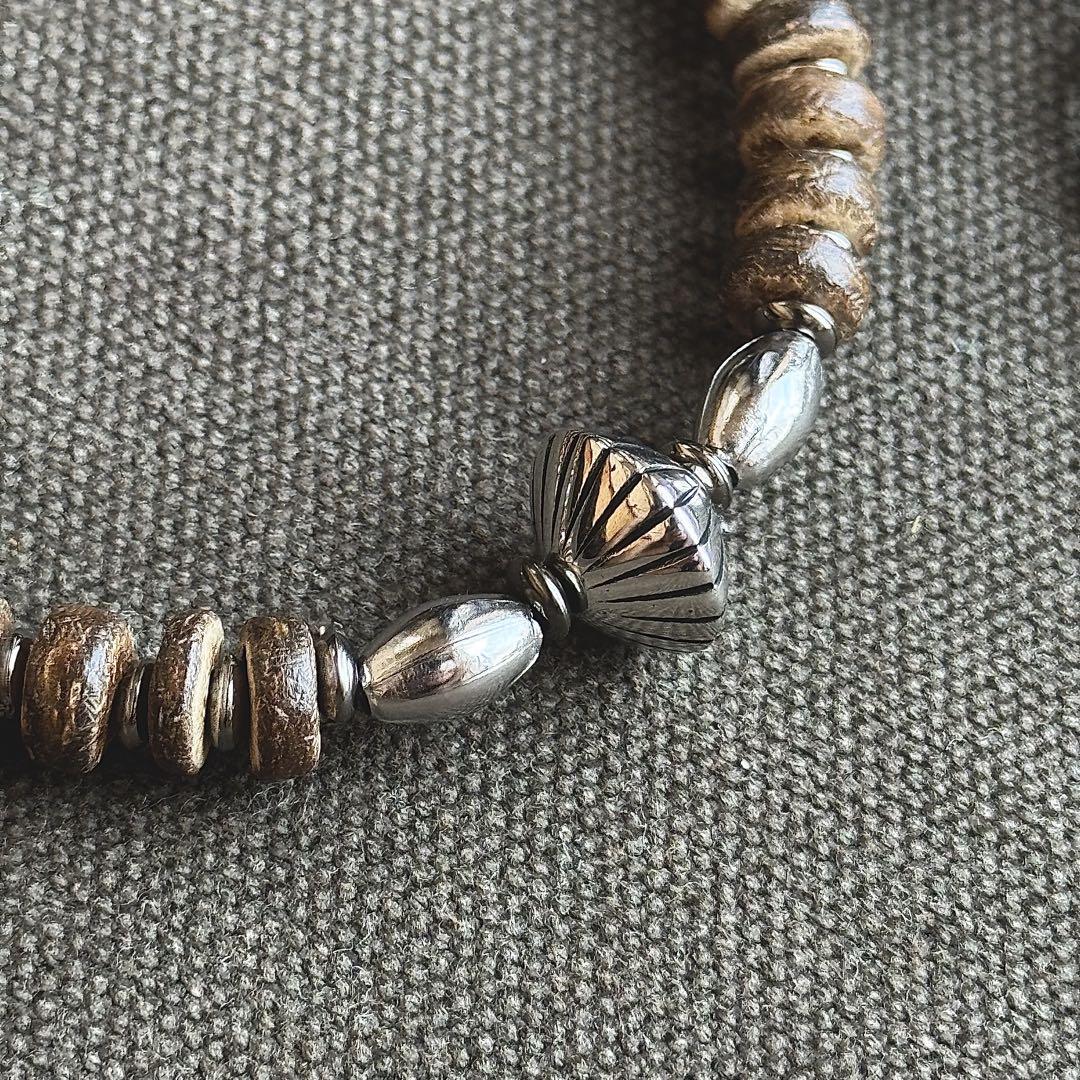 インディアンジュエリー　ナバホ　ココナッツ　ネックレス　ネイティブアクセサリー