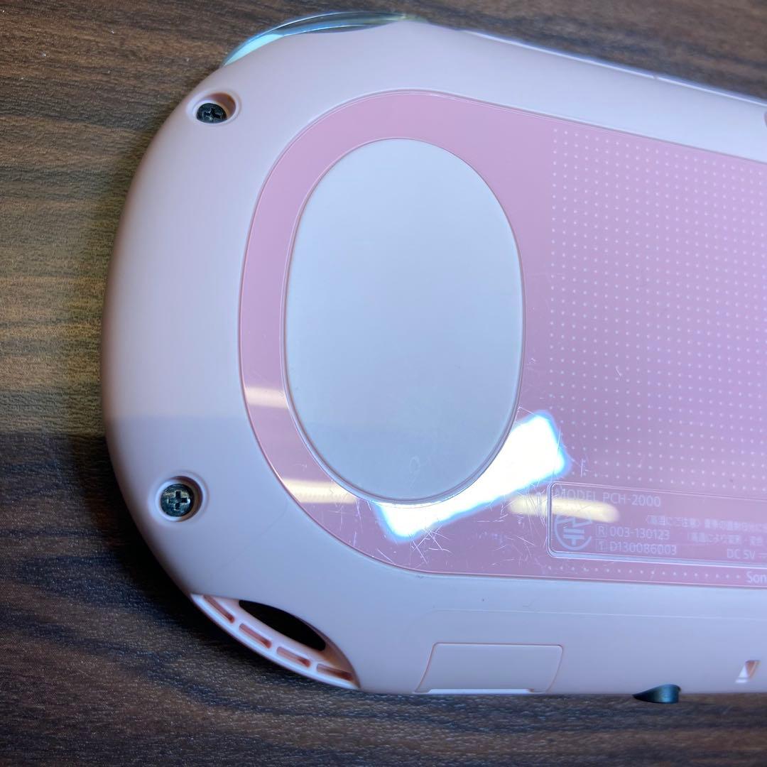 4176PlayStation Vita
