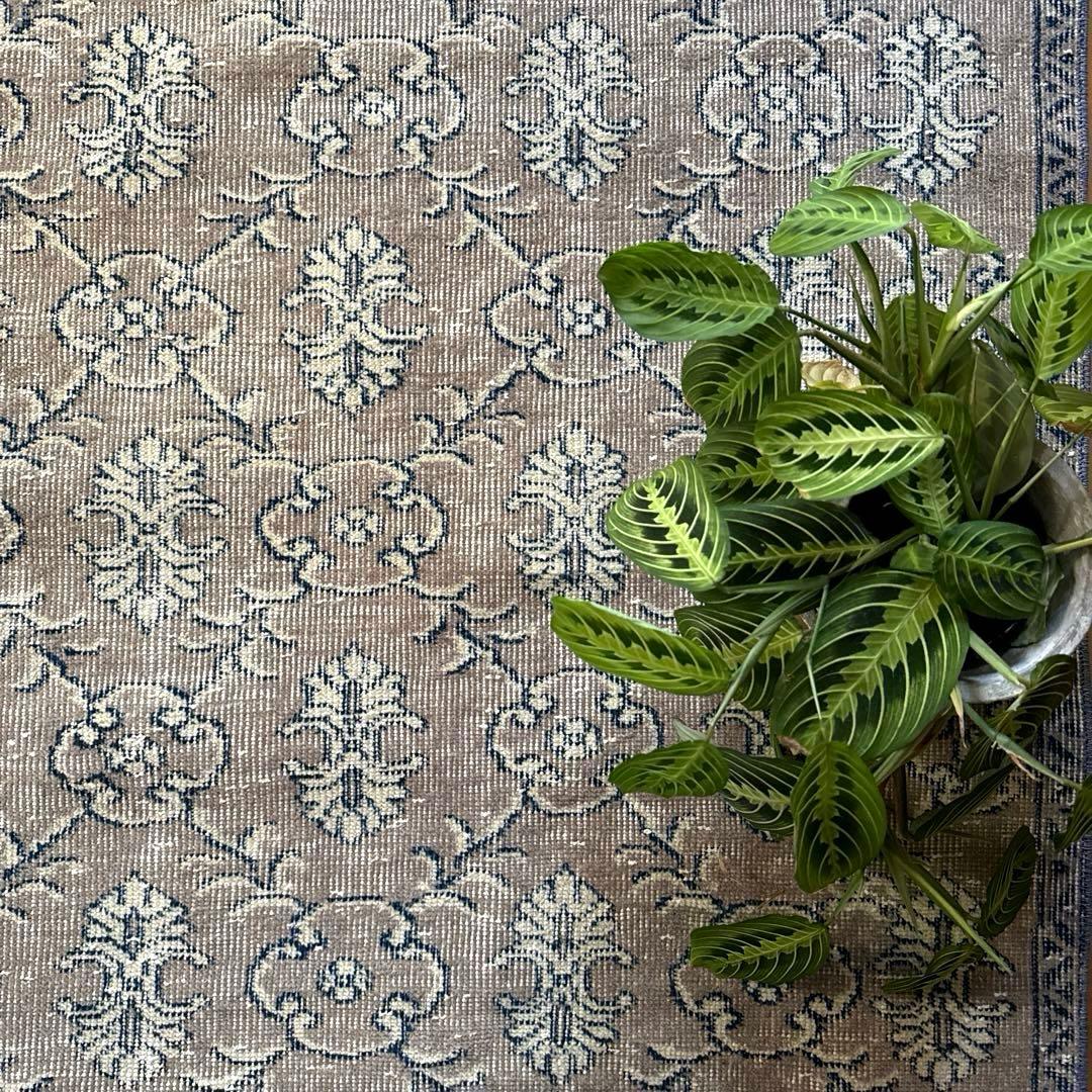 超大判162×282レアボタニカル紋章 グレージュ トルコヴィンテージラグ 超大判162×282レアボタニカル紋章 グレージュ トルコヴィンテージラグ