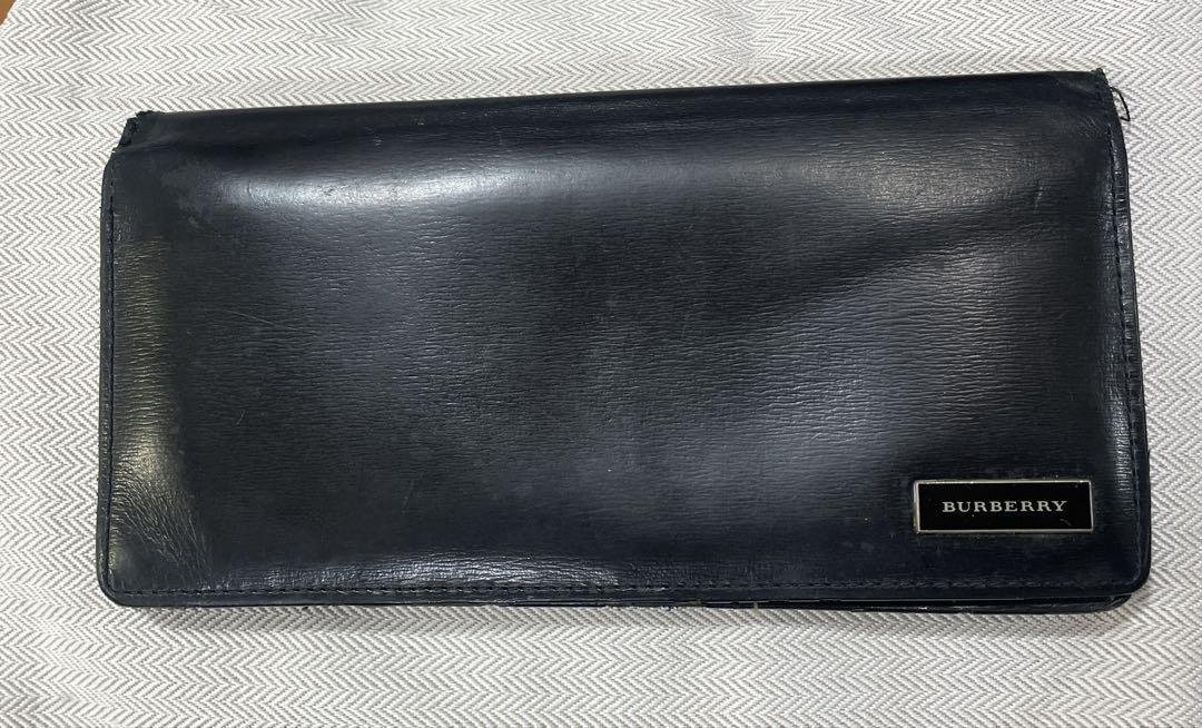 BURBERRY ブラックレザー 二つ折り財布