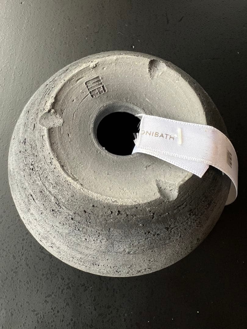 植木鉢 オニバス社