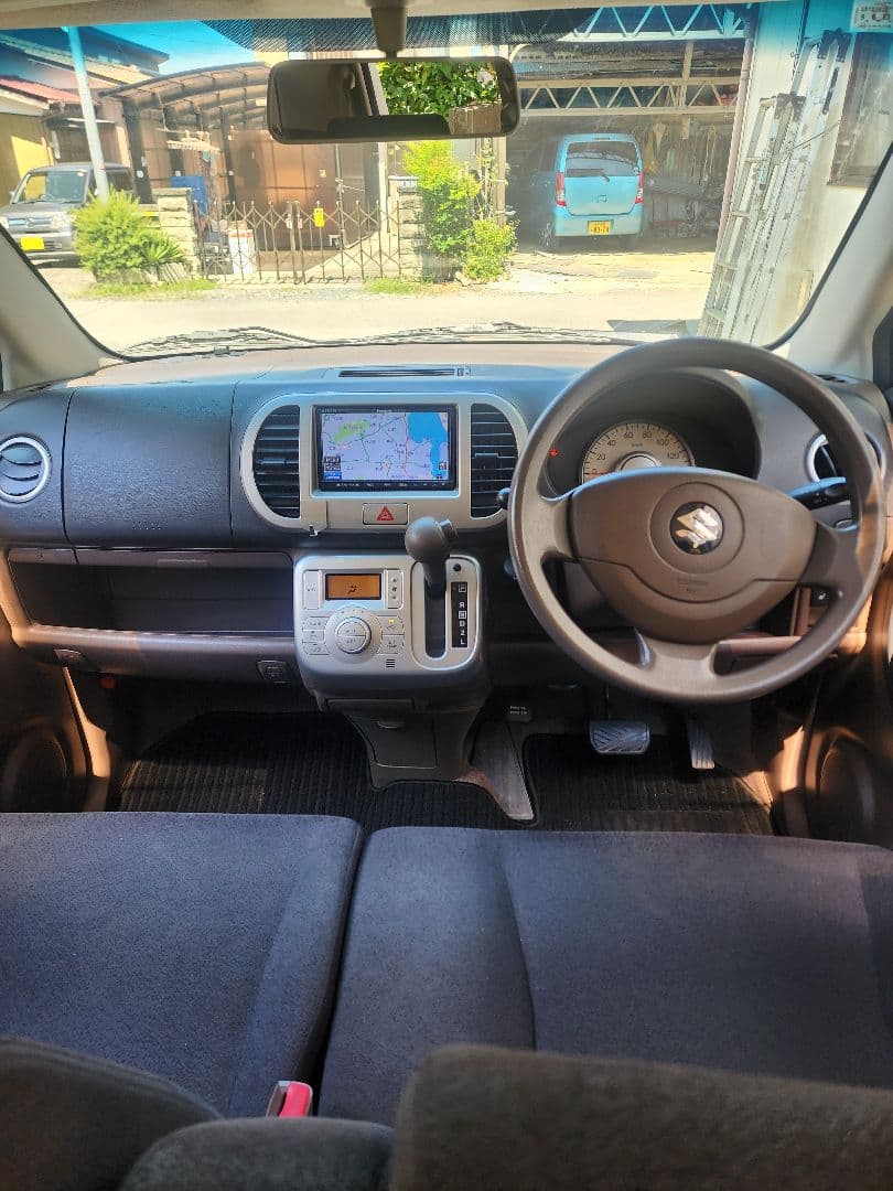 ホワイト 軽自動車 ハッチバック