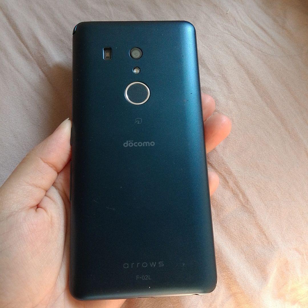 docomo arrows F-02L ブラック