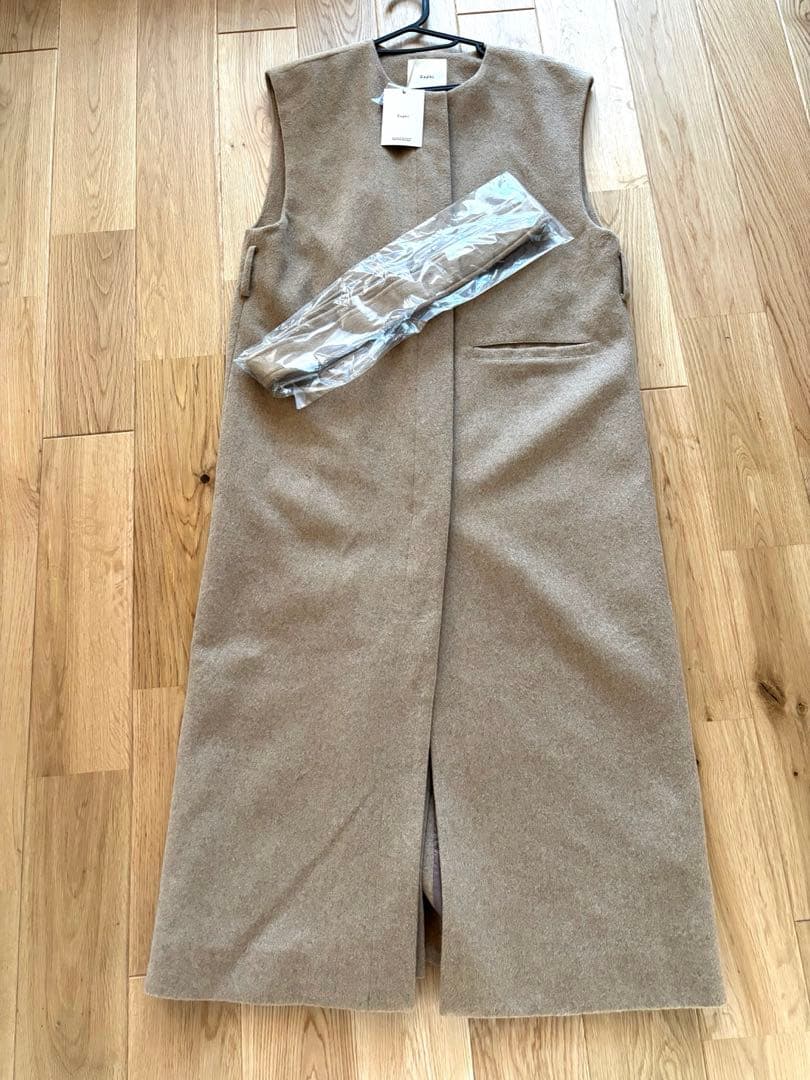 新品Eaphi layered wool long vest