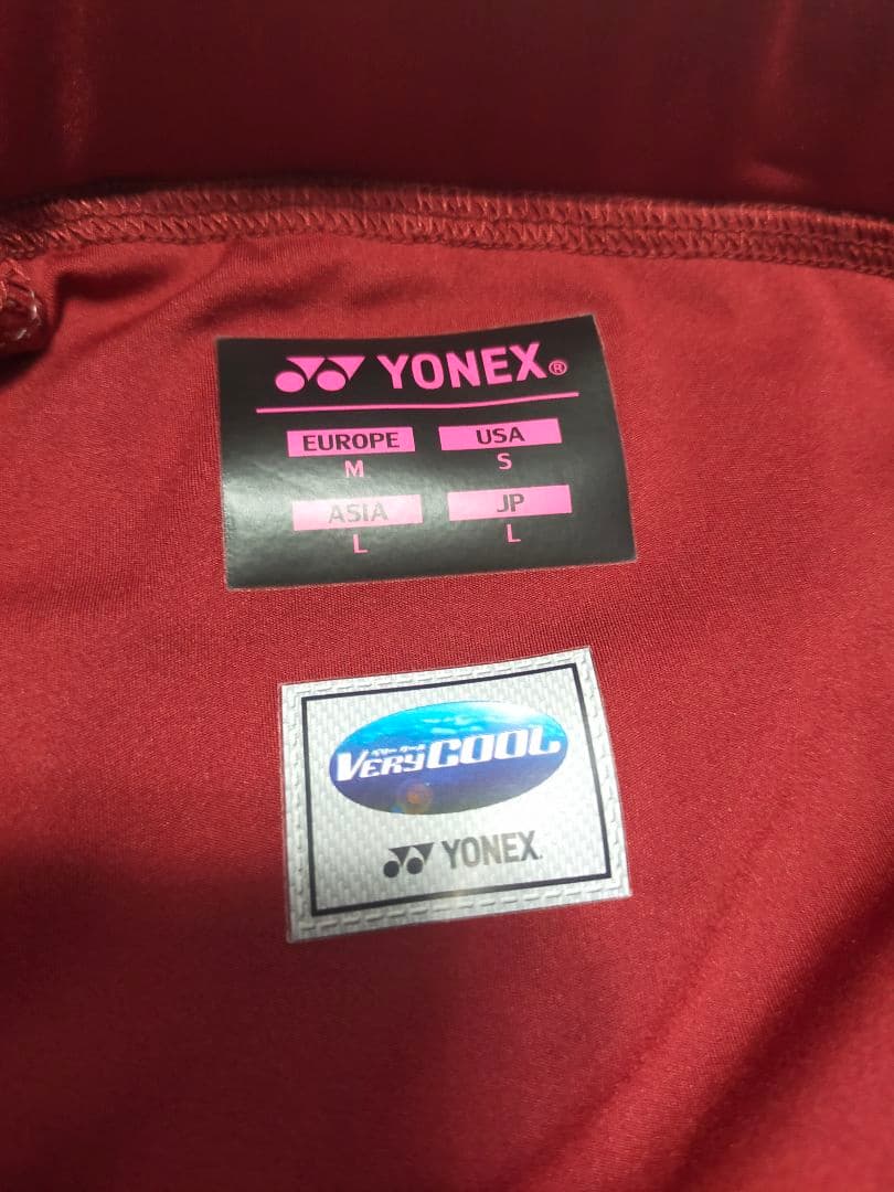 ヨネックス　ユニフォーム　セットアップ　上下セット　サイズL　白赤あずき色