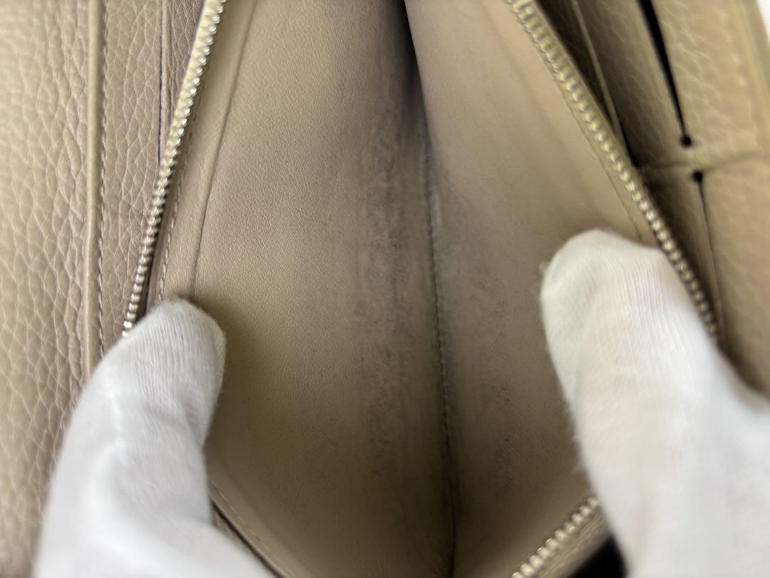 LOUIS VUITTON マヒナ ポルトフォイユ イリス
