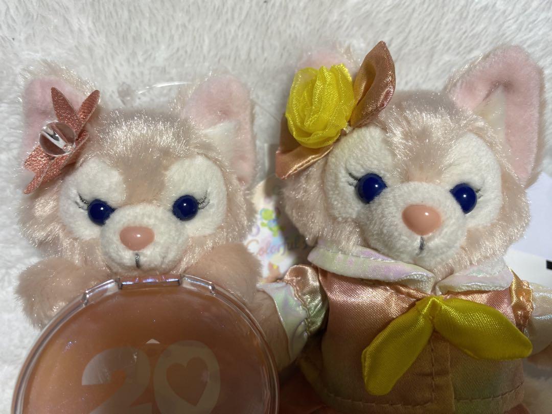 ダッフィー　20周年　カラフルハピネス　リーナベル　ぬいぐるみバッジ