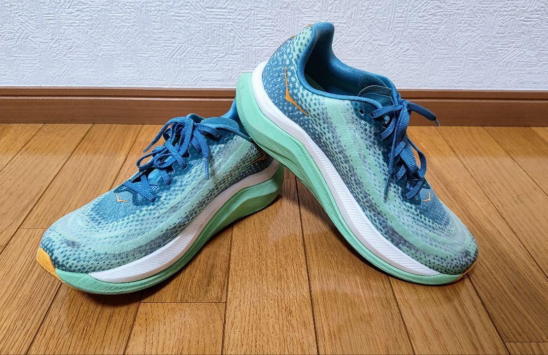 スパイク・シューズ HOKA MACH X
