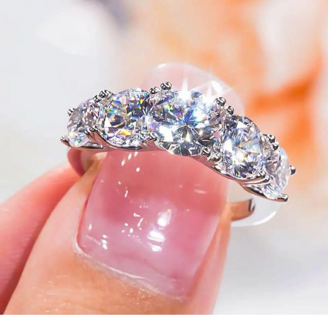 キラキラ✨モアサナイト　エタニティリング　5石　3.6ct ケース付き14号