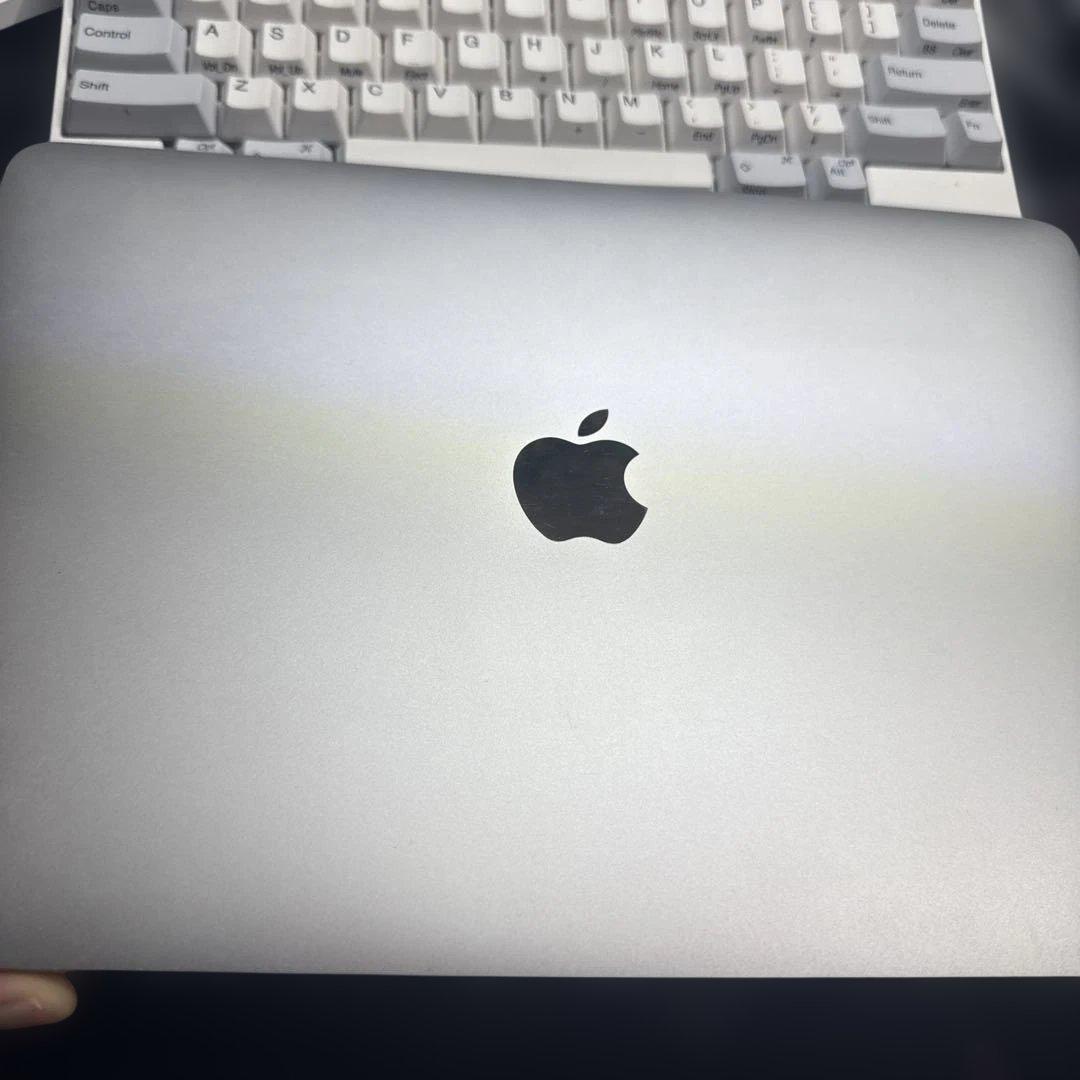 MacBook Air 13インチ 16GB 512GB