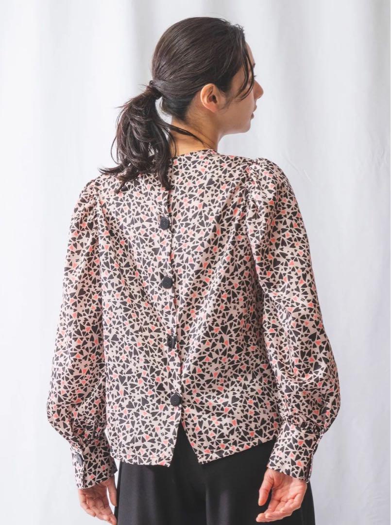 芸能人愛用のルームウェア Kachuさま専用 【タグ付き新品】NARACAMICIEハートブラウス トップス