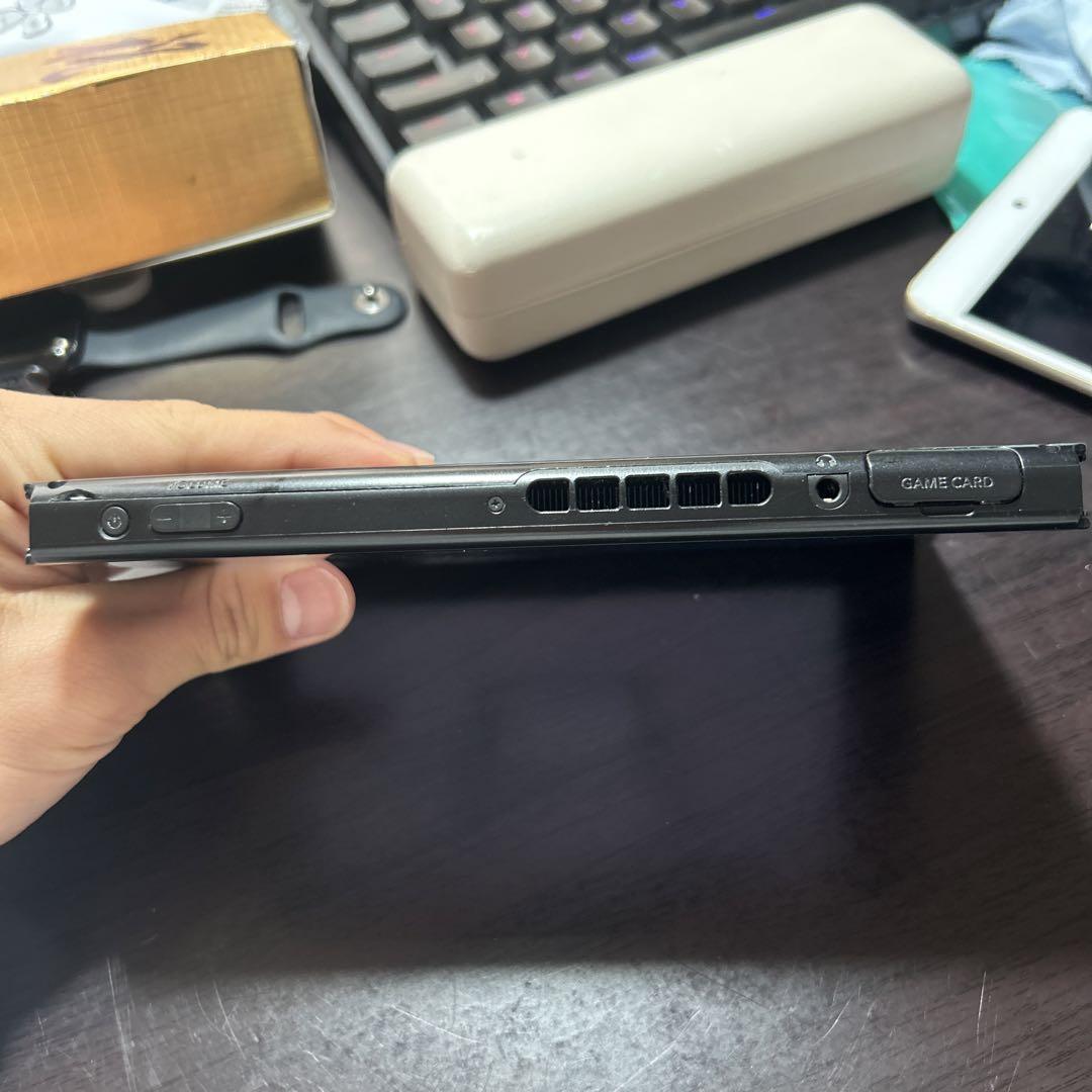ニンテンドースイッチ　本体