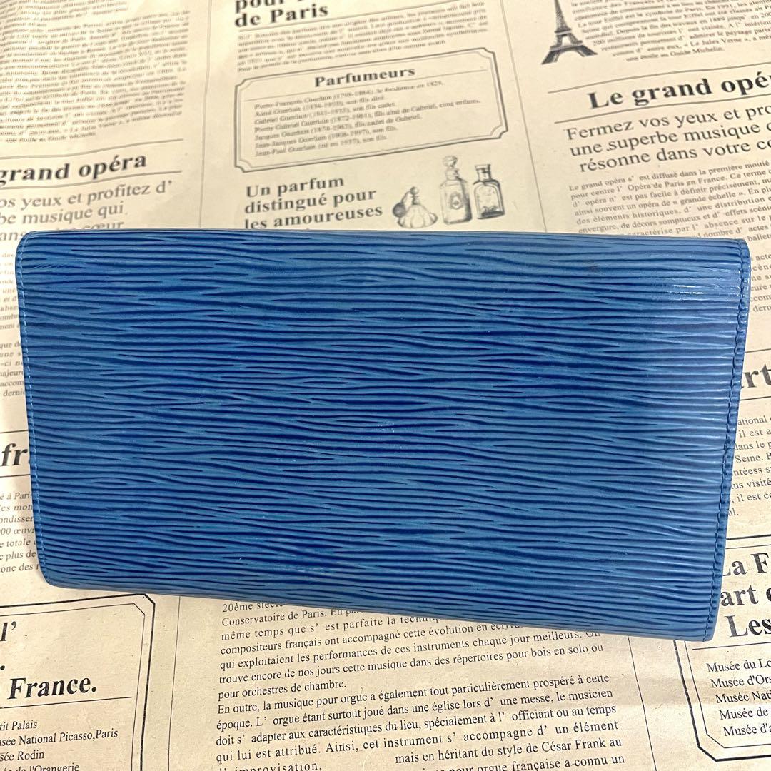 ルイヴィトン エピ ポルトモネ クレディ ブルー 長財布 青 財布 ヴィトン