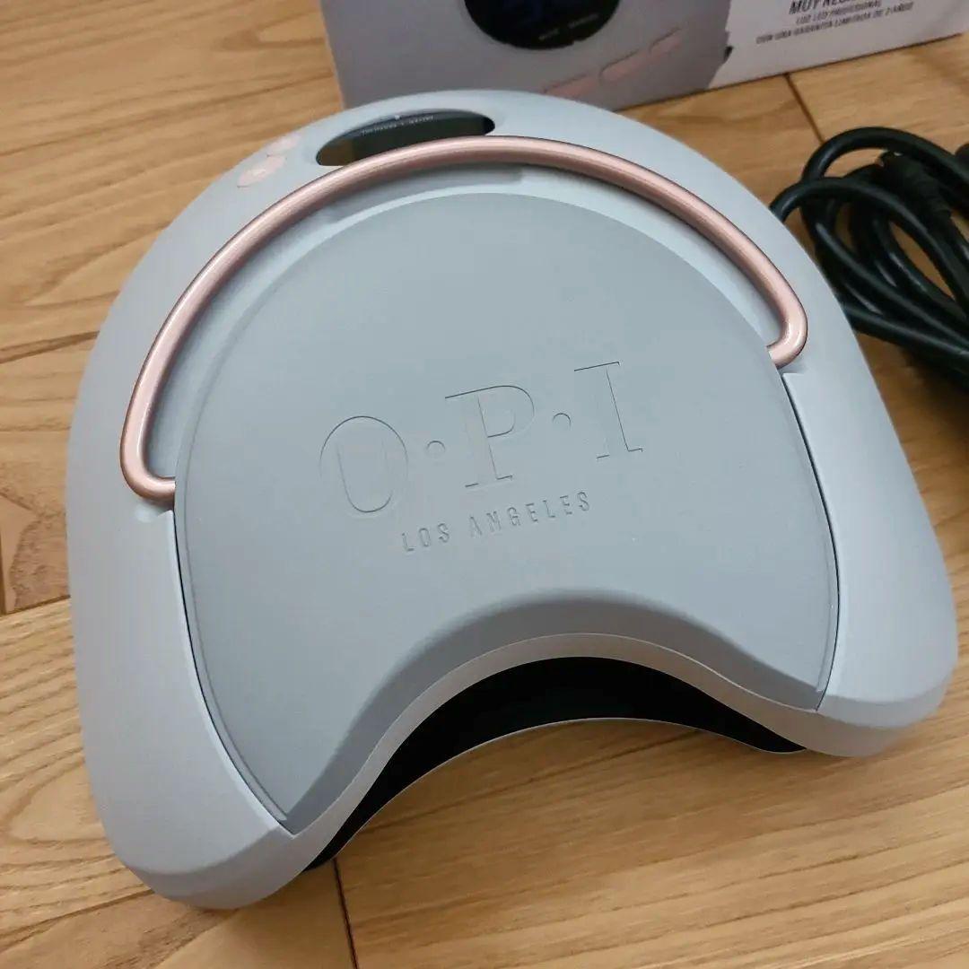 Amazon.co.jp: OPI(オーピーアイ) ジェルネイル LEDライト プロ
