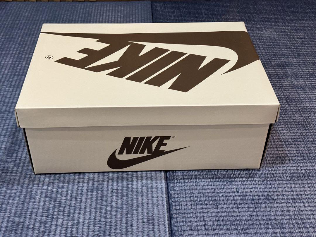 靴 Travis Scott x Nike Air Jordan 1 Low OG