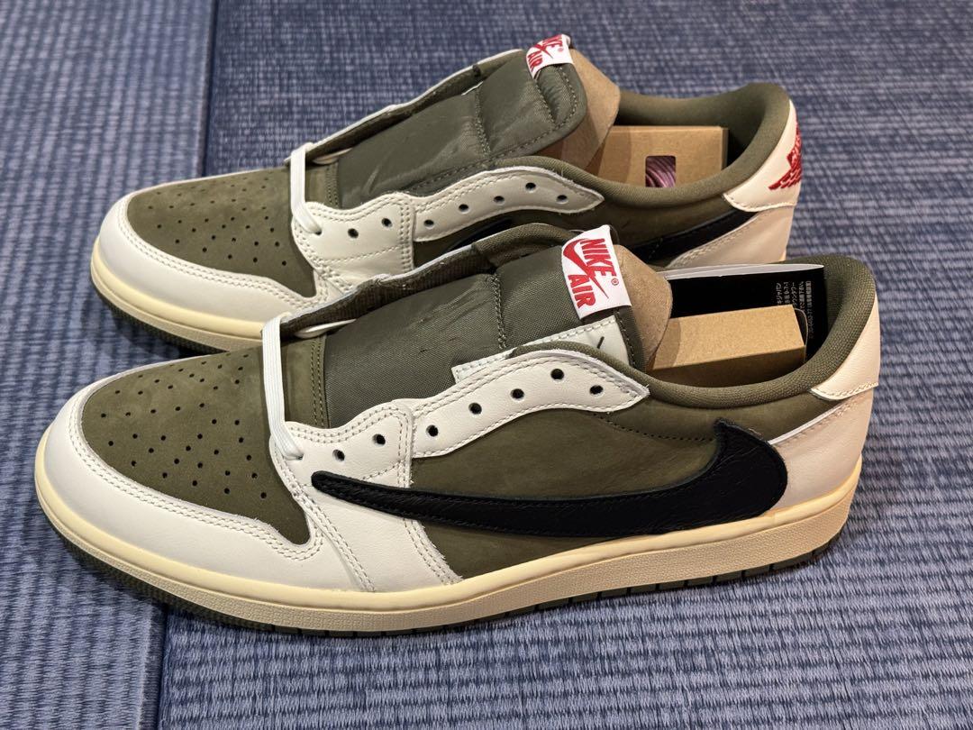 靴 Travis Scott x Nike Air Jordan 1 Low OG