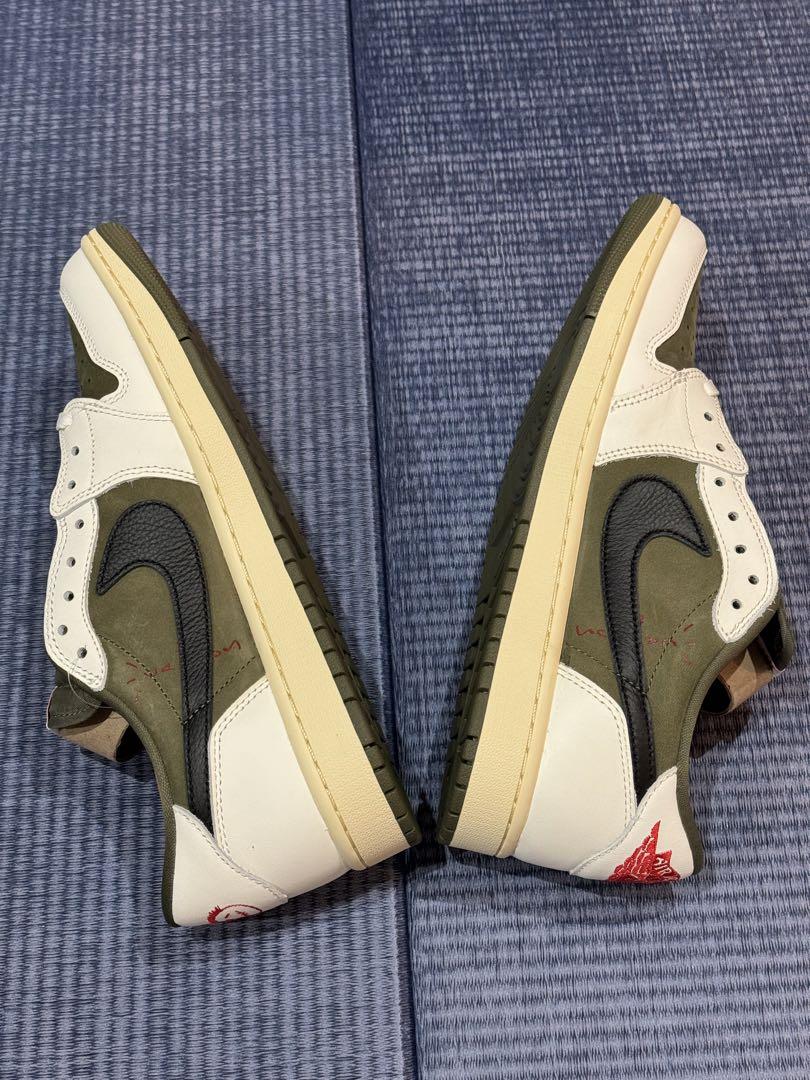 靴 Travis Scott x Nike Air Jordan 1 Low OG