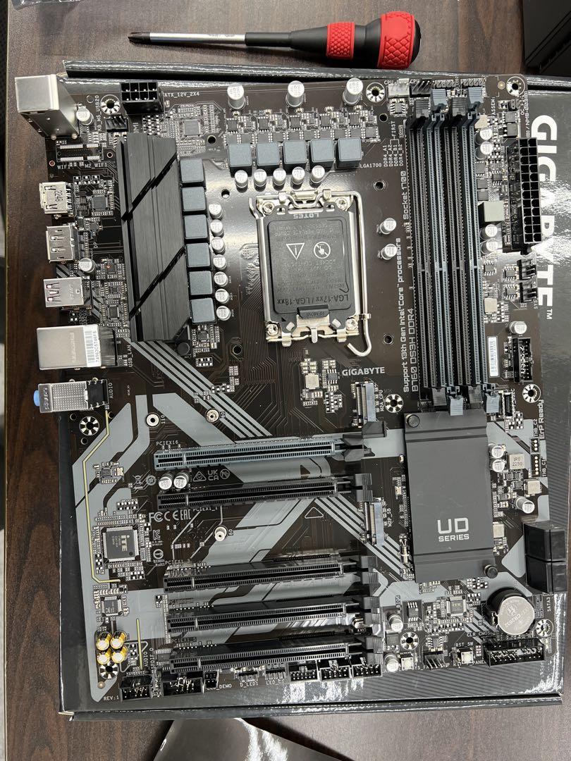 未使用GIGABYTE B760 DS3H DDR4 (LGA 1700対応)