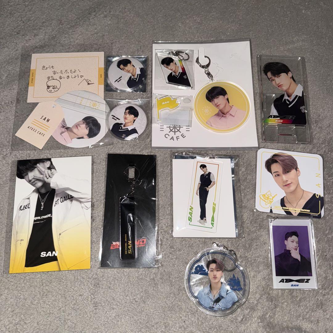 ATEEZ SAN チェサン　グッズ　まとめ売り ATEEZ SAN チェサン グッズ まとめ売り - メルカリ