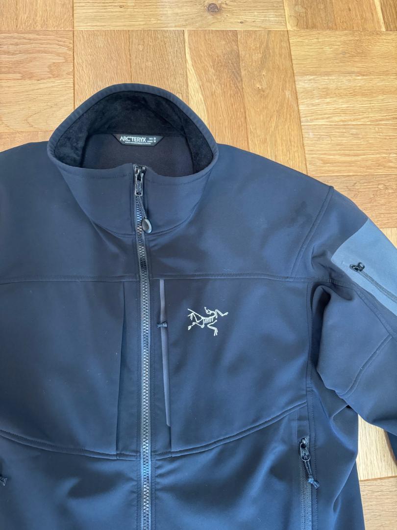希少アークテリクス-ARCTERYX ガンマＭＸジャケットブラックMサイズ