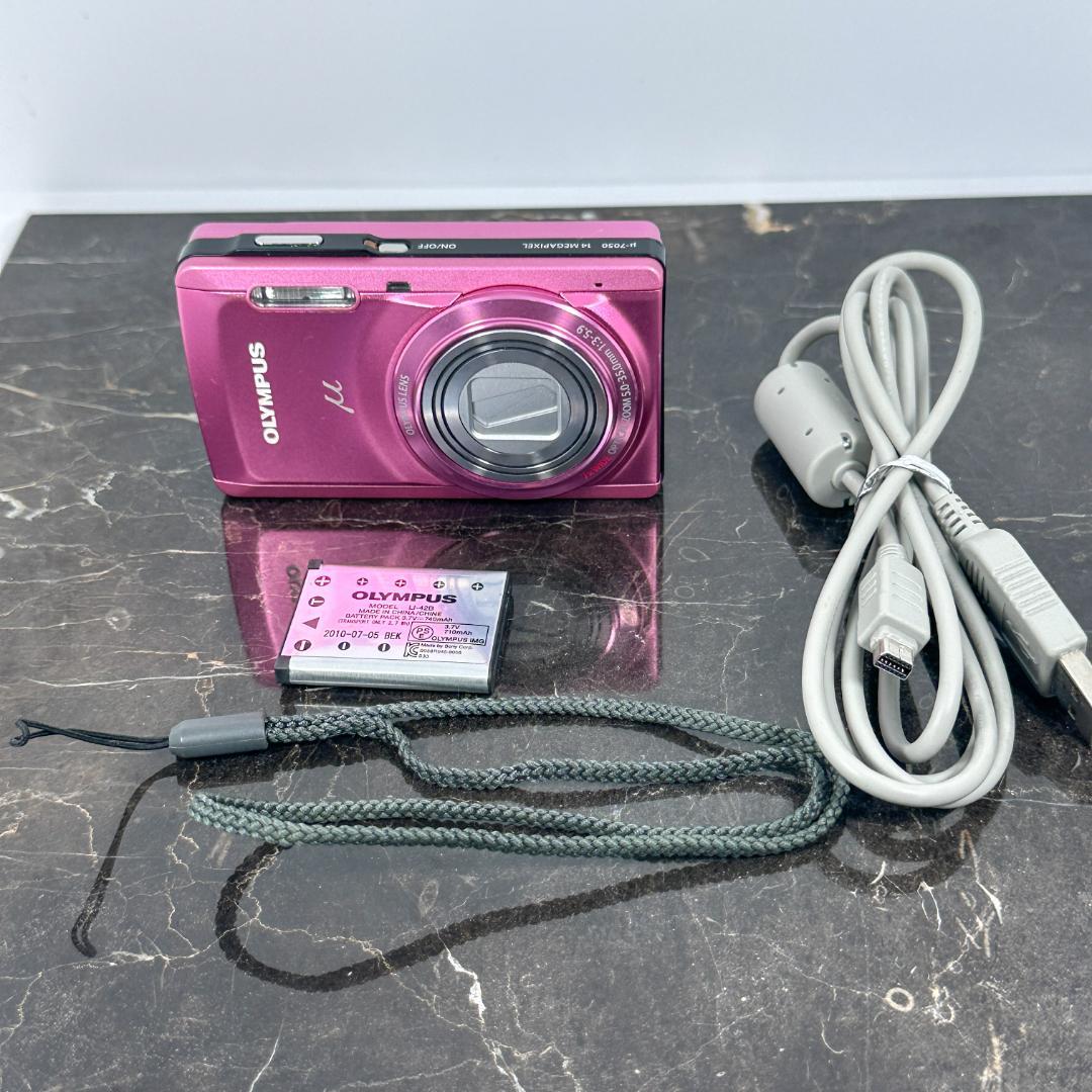 OLYMPUS μ-7050 ピンク 1400万画素 コンデジ デジカメ - メルカリ