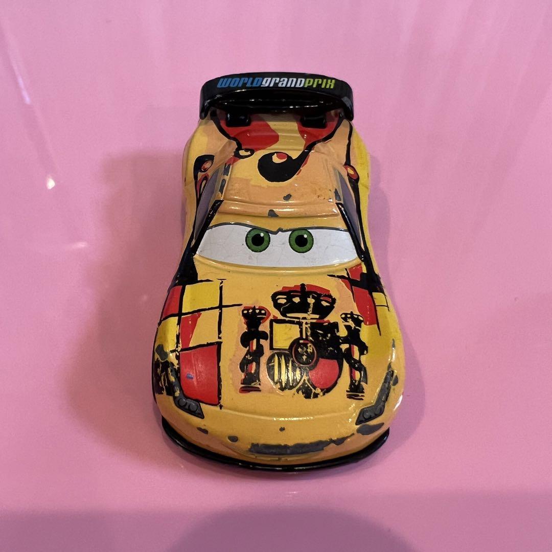 カーズ　ミニカー　トミカ　11台セット