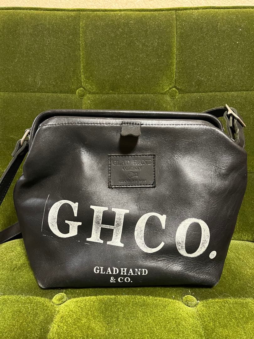 グラッドハンドgladhand レザーショルダーバッグGLAD HAND