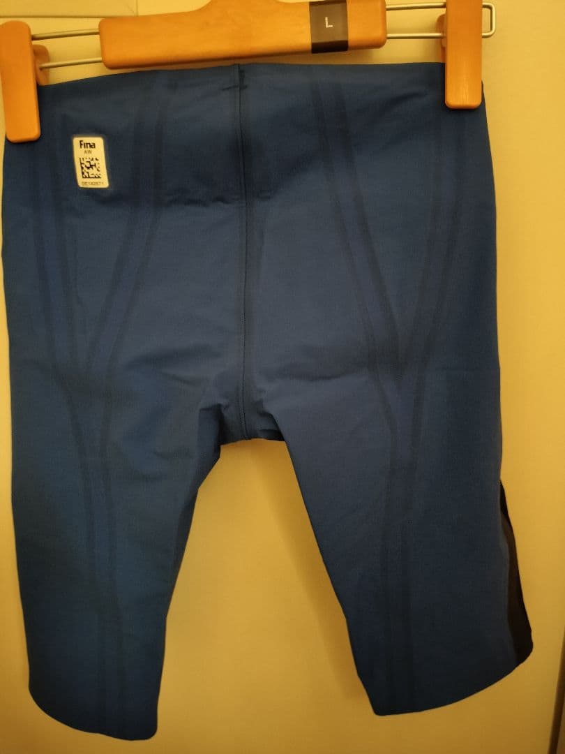 【極美品早いもの勝ち】arena 水泳(競泳)アルティメットアクアフォースＸCP