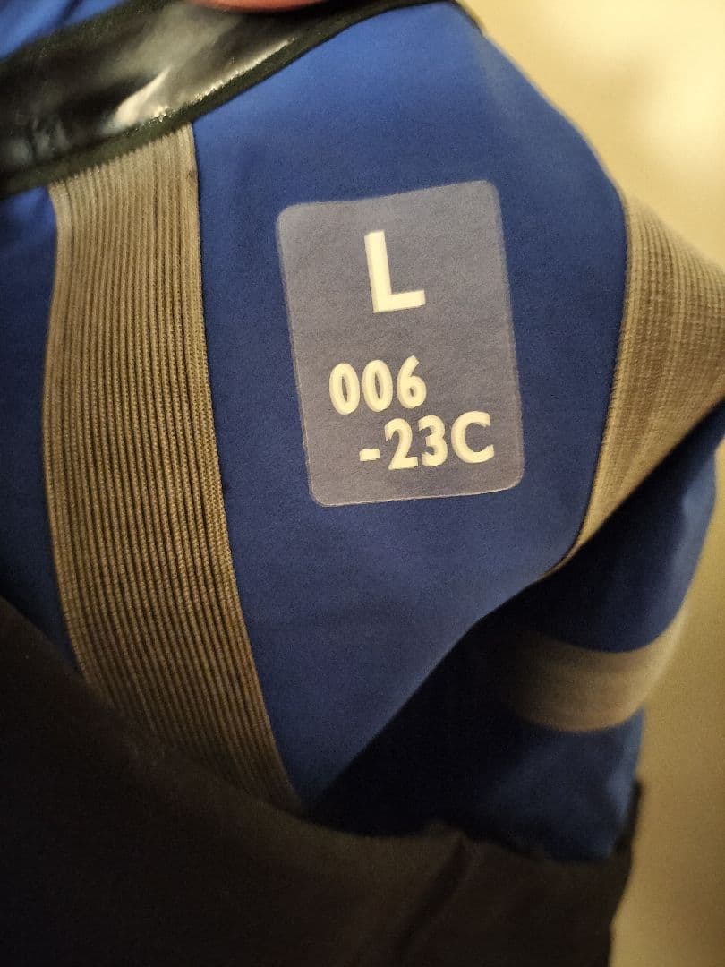 【極美品早いもの勝ち】arena 水泳(競泳)アルティメットアクアフォースＸCP