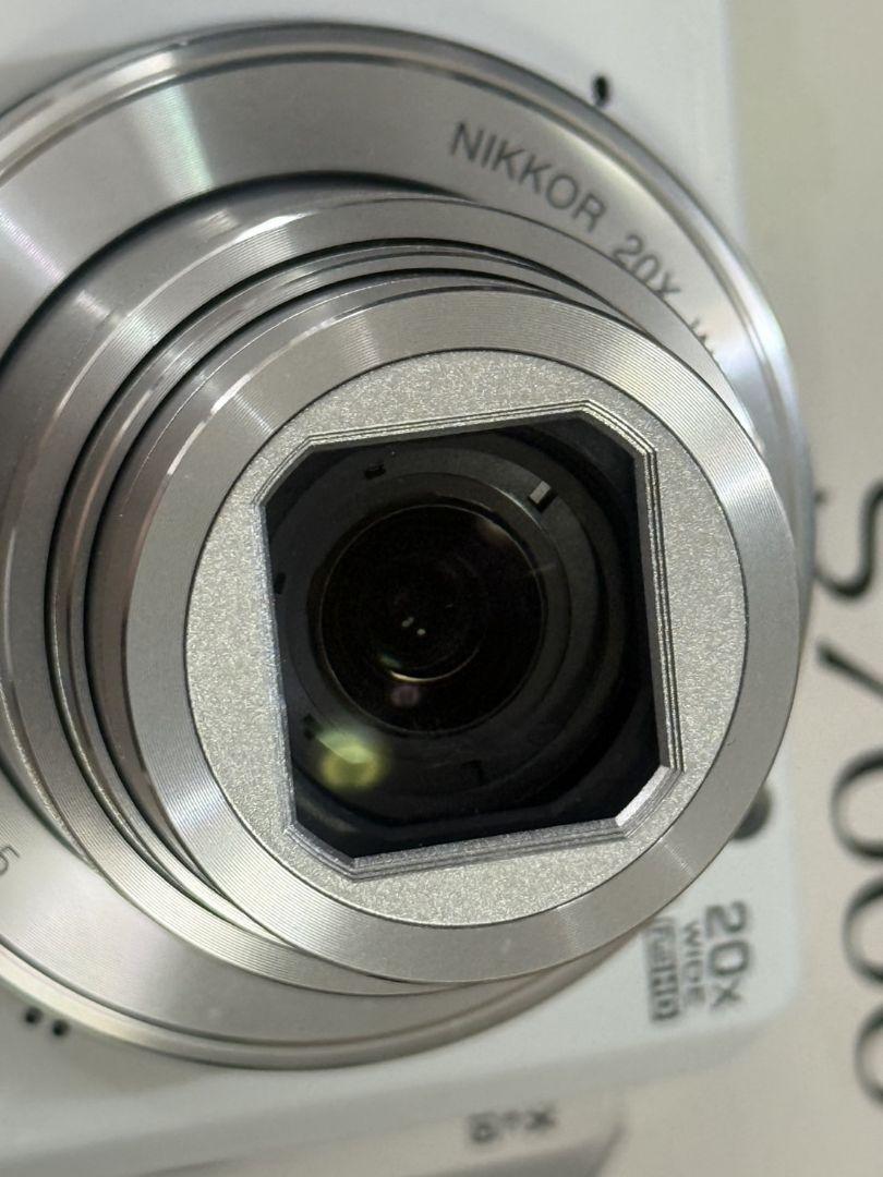 Nikon COOLPIX S7000 20倍光学ズーム コンパクトデジカメ白