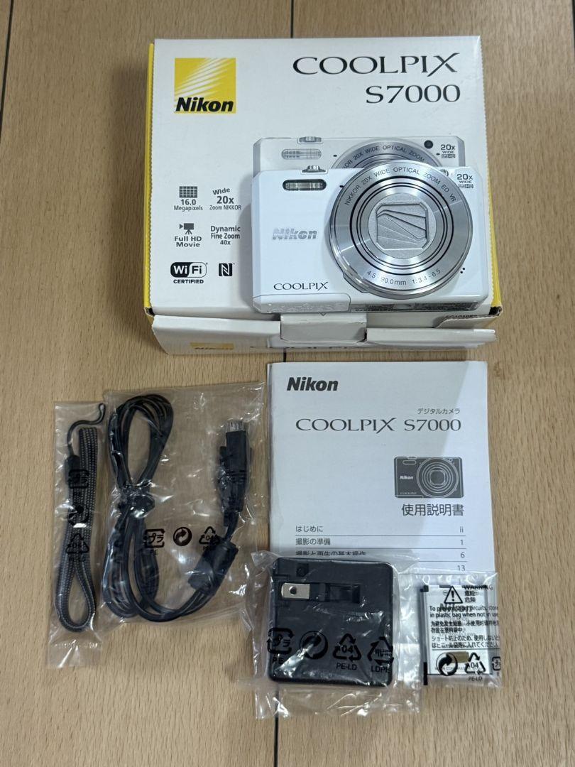 Nikon COOLPIX S7000 20倍光学ズーム コンパクトデジカメ白