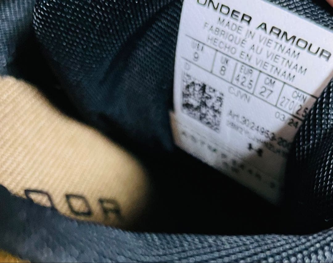 アンダーアーマー STRIKEFAST 27.0 トレイルラン ミリタリー アンダーアーマー STRIKEFAST 27.0 トレイルラン ミリタリー