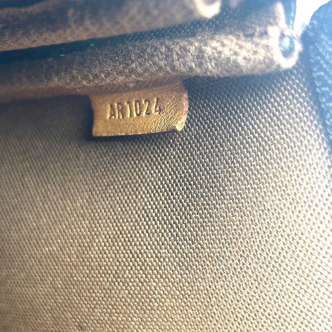 ★訳アリ美品★LOUIS VUITTON ポシェットアクセソワール モノグラム