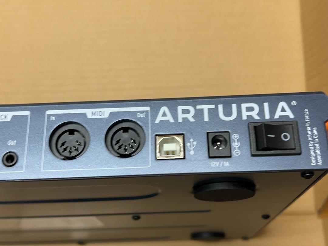 【ほぼ未使用美品】ARTURIA DrumBrute Impact