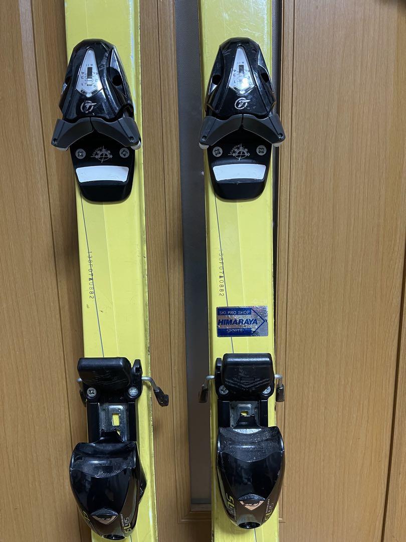 スキー板138cm ストック付き スキー板138cm ストック付き