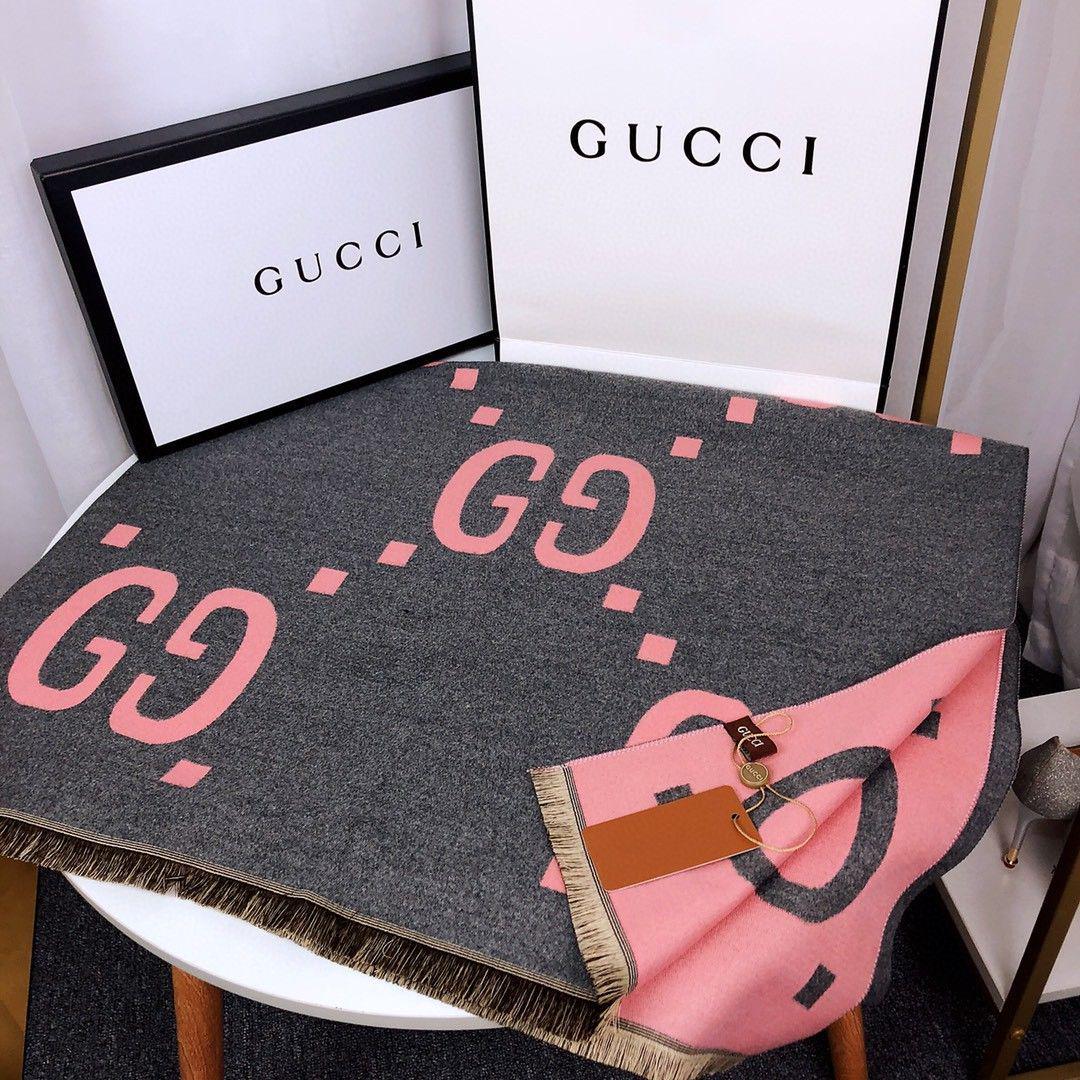 グッチ GUCCI マフラー 大判 GG柄 総柄 GG 人気 ウール 毛 冬