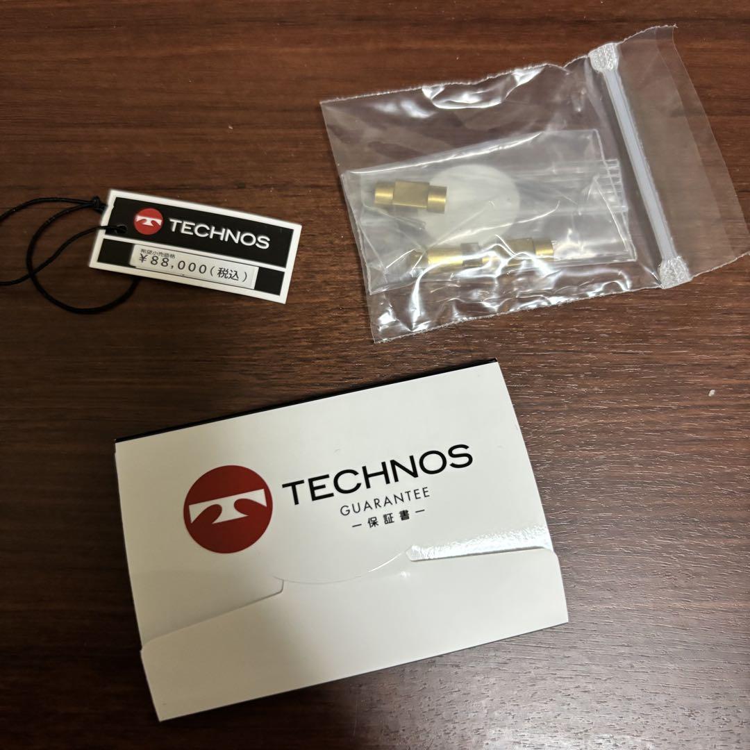 TECHNOS ゴールド グリーン ドレスウォッチ - メルカリ