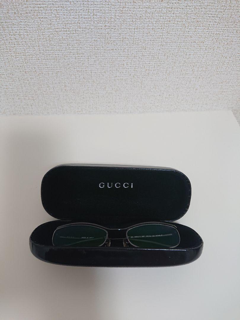 ブラックフレーム メガネ ケース付き GUCCI ブラックフレーム メガネ ケース付き - メルカリ