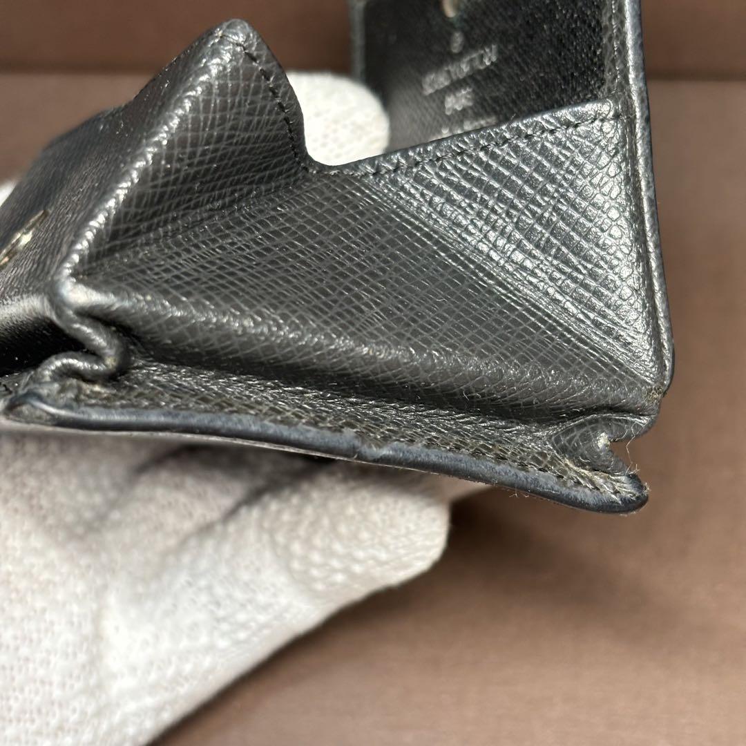 LOUIS VUITTON ルイヴィトン タイガ ポルトモネ・ボワット