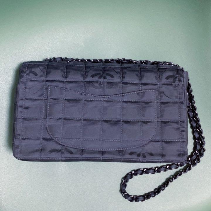 CHANEL シャネル ニュートラベルライン ショルダーバッグ ブラック CHANEL シャネル ニュートラベルライン ショルダーバッグ ブラック