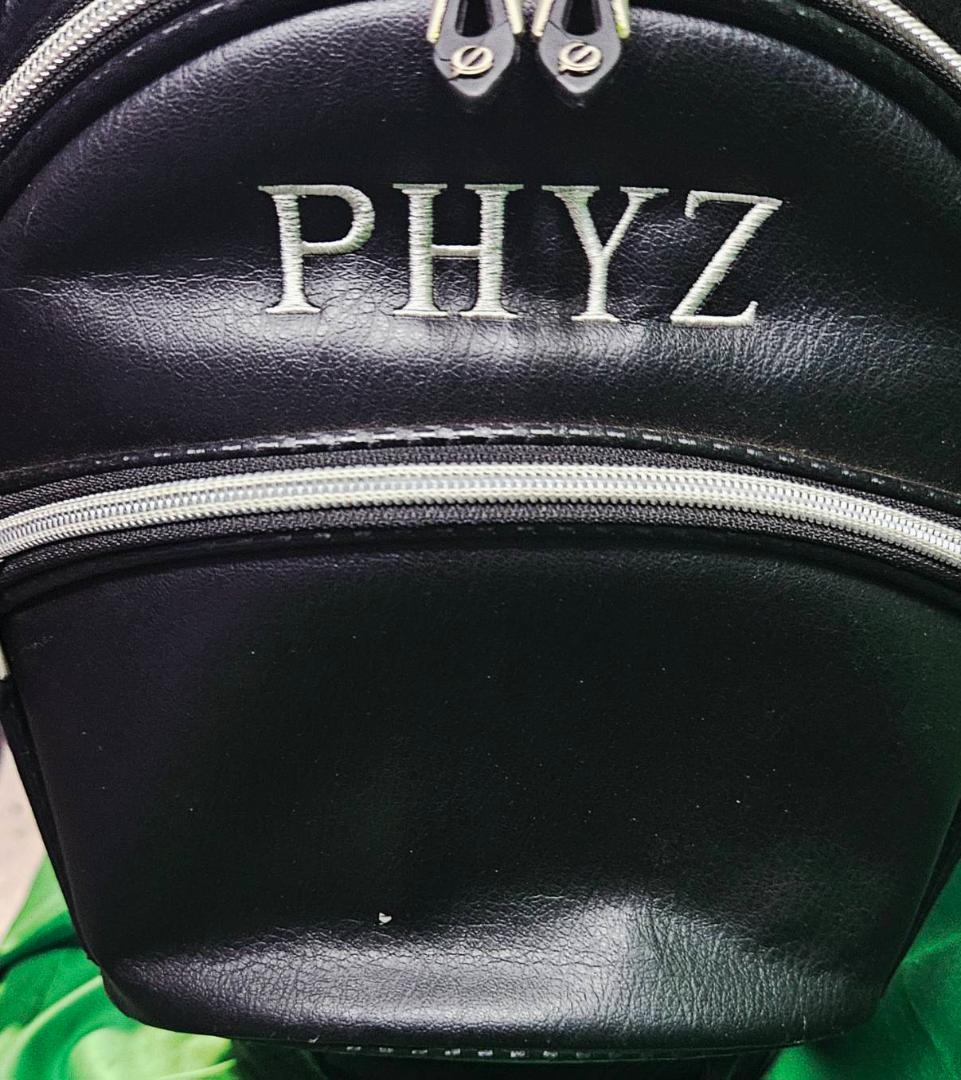 超美品、高級お買得美品PHYZ ゴルフバッグ TourStage ブラック 高級お買得美品PHYZ ゴルフバッグ TourStage ブラック - メルカリ