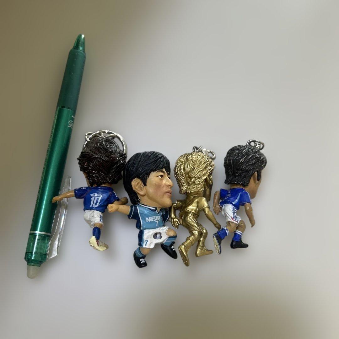 サッカー選手フィギュア4体セット - メルカリ サッカー選手フィギュア4体セット - メルカリ