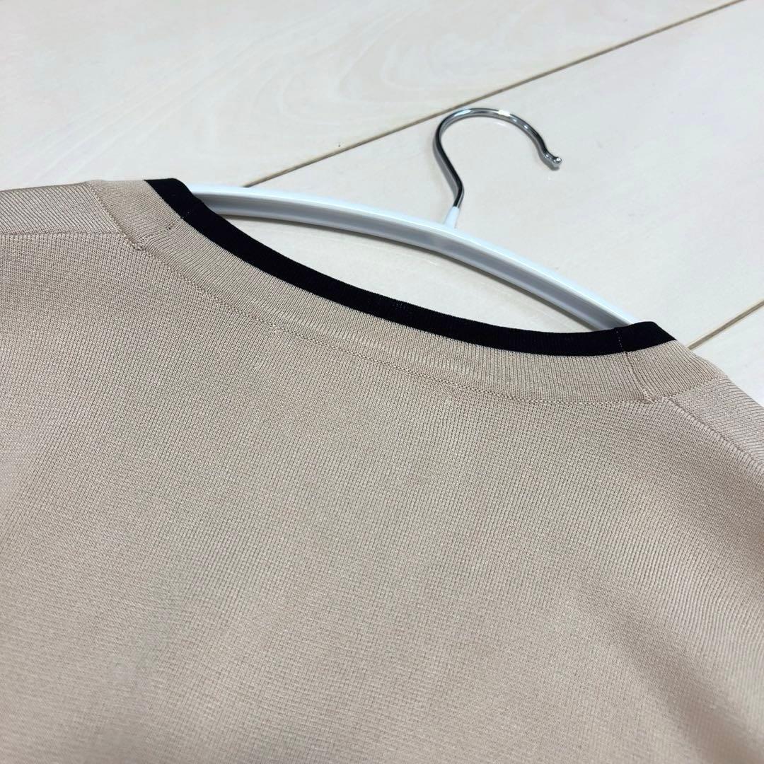 ☆Super Beauty☆【美品】ベージュ カーディガン ビジューリボン42♡