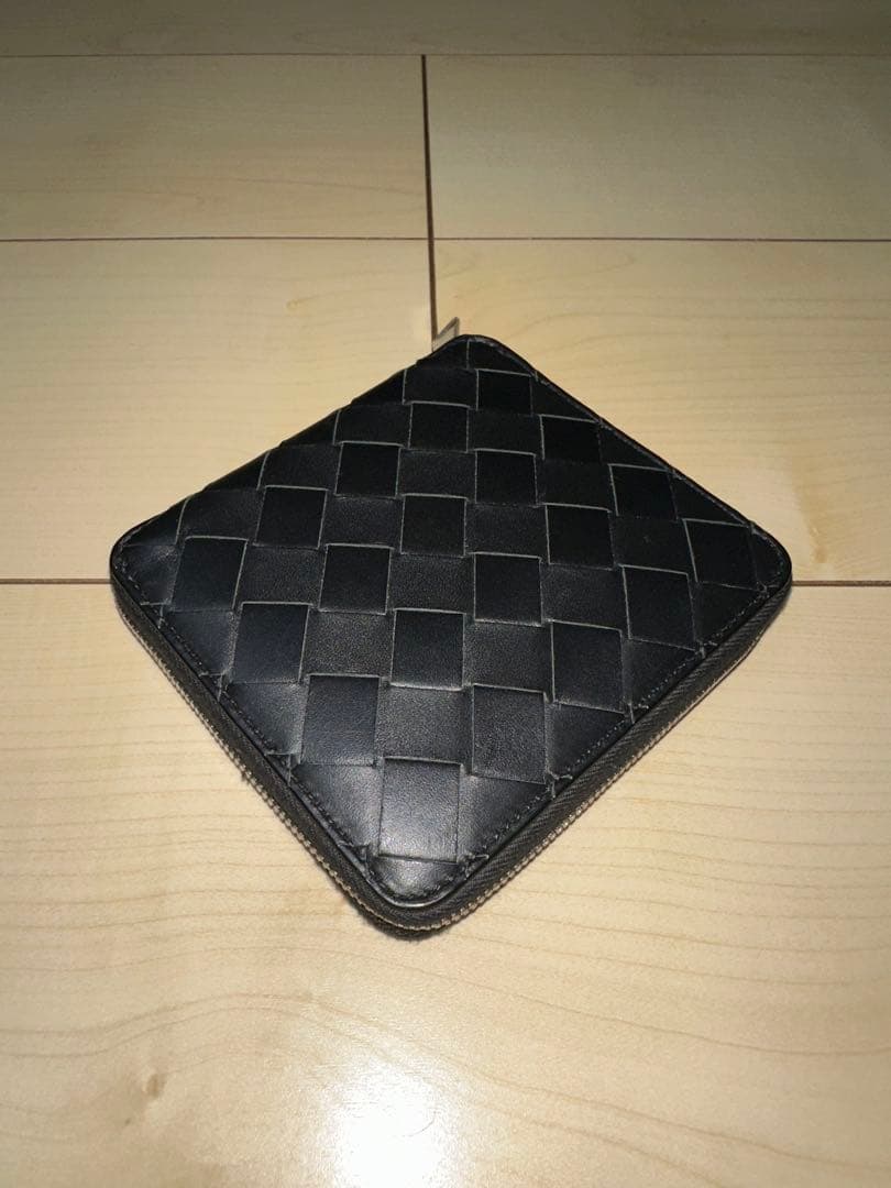 ボッテガヴェネタ コンパクトウォレット マキシイントレ22A/W ブラック ボッテガヴェネタ コンパクトウォレット マキシイントレ22A/W ブラック